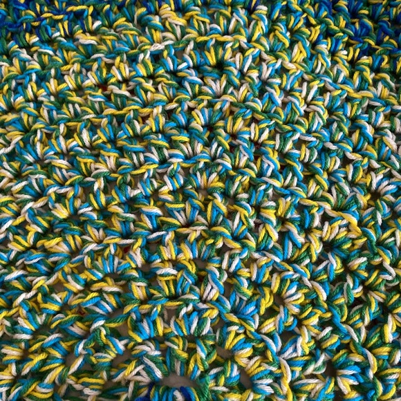 Handmade Crochet Rug - Picture 2 of 3